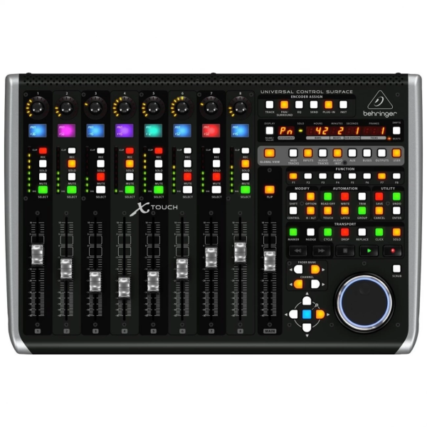 CONTROLADOR DJ X-TOUCH BEHRINGER